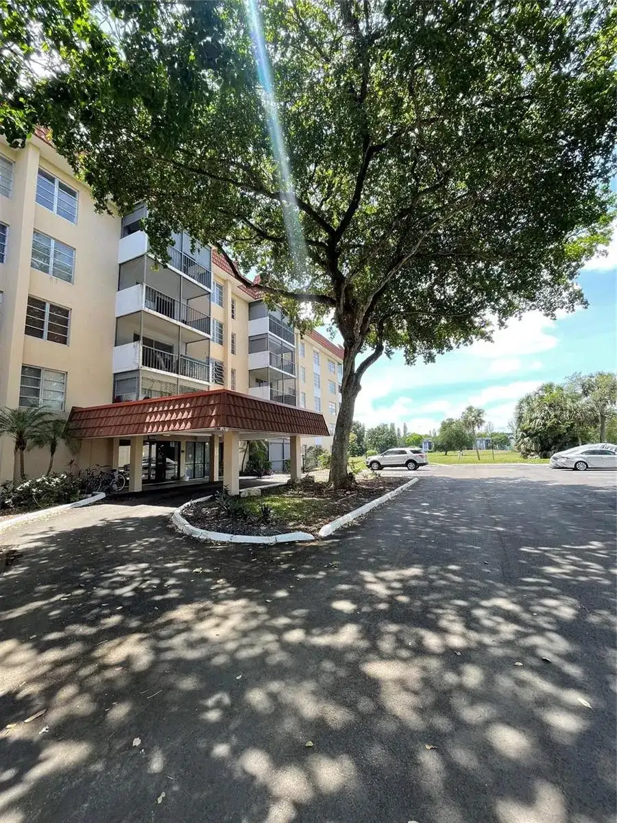 4158 Inverrary Drive # 111, Lauderhill FL 33319 photo 2