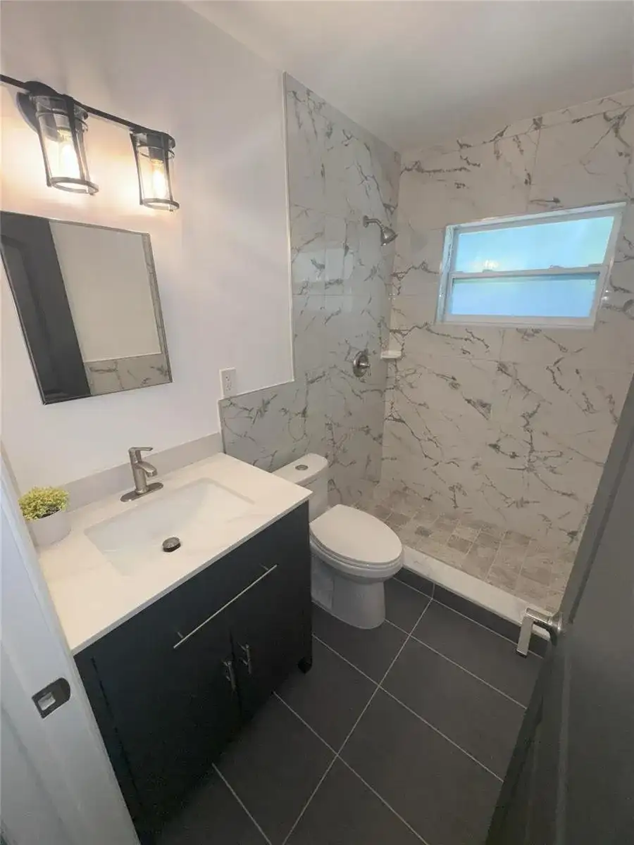 10 SW 5th Court, Deerfield Beach FL 33441 photo 5