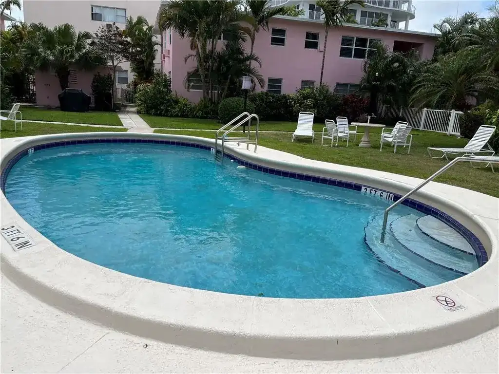 700 Bayshore Drive # 21, Fort Lauderdale FL 33304