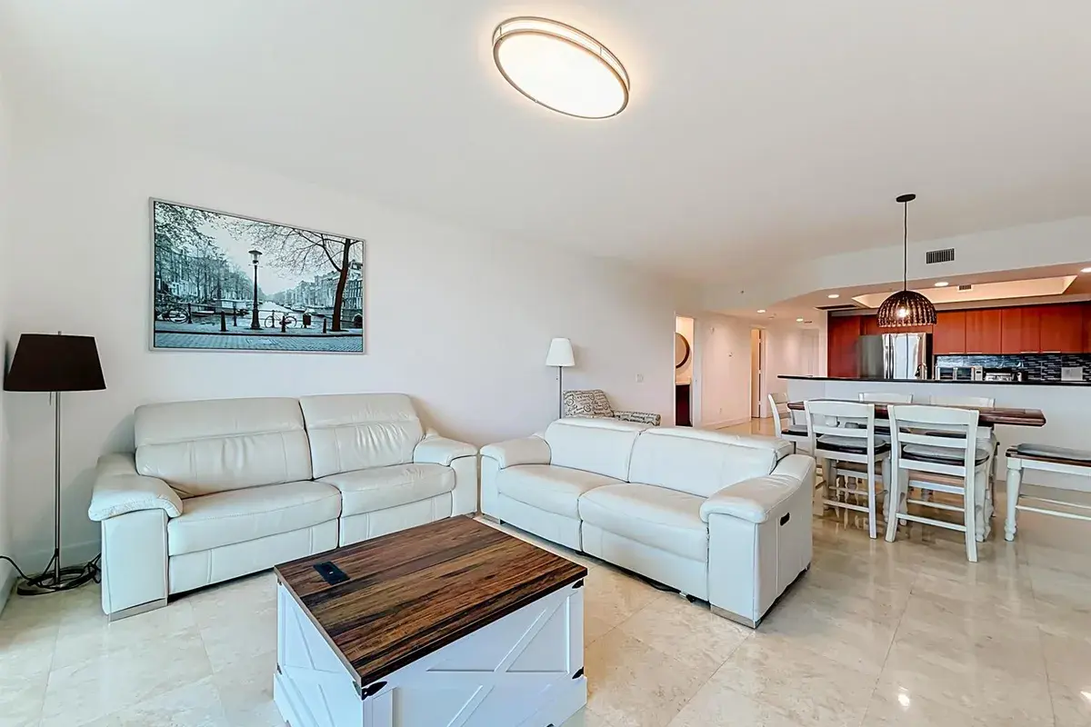 14951 Royal Oaks Lane # 505, North Miami FL 33181