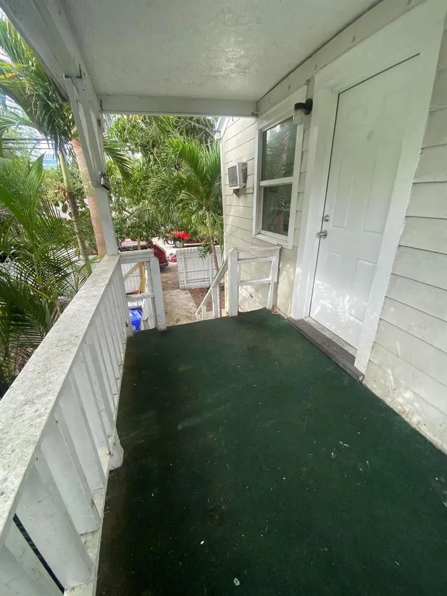 115 NE 2nd Street # 2, Fort Lauderdale FL 33301