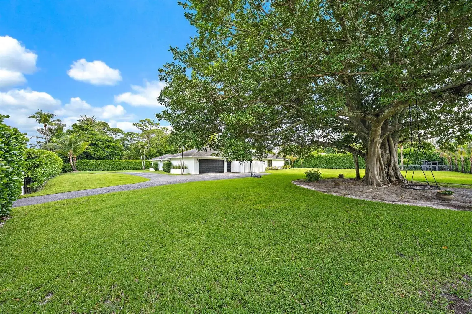 14039 Greentree Trail, Wellington FL 33414 photo 4