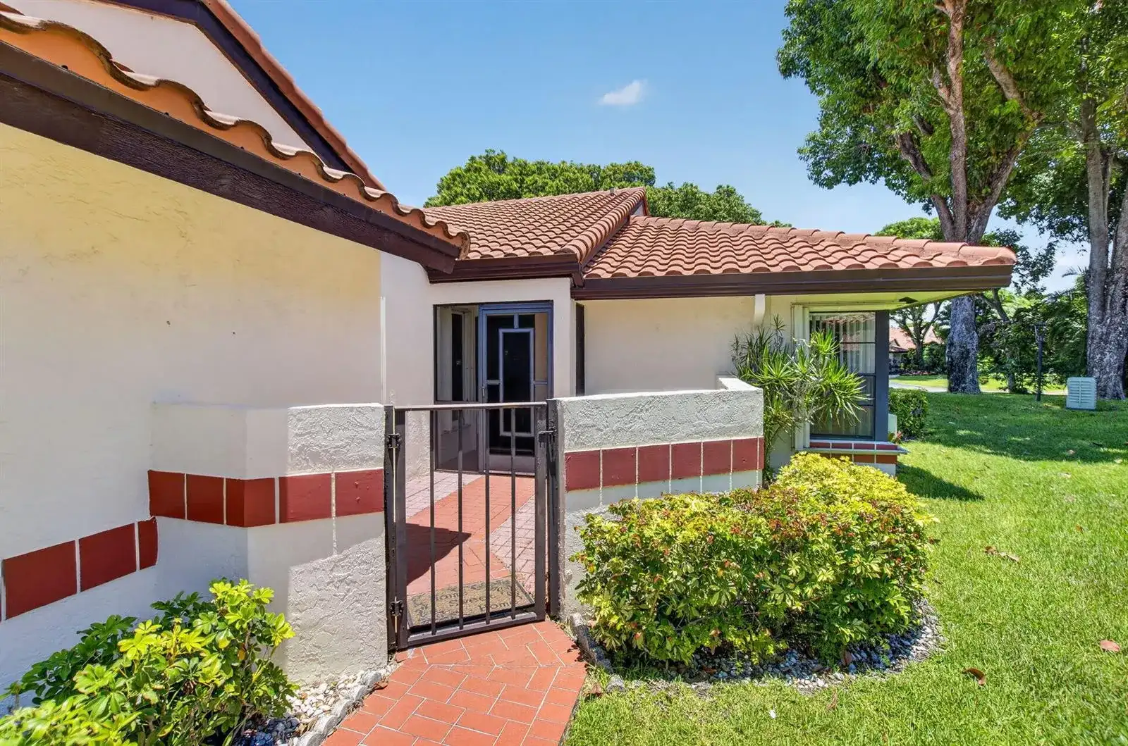 10546 Beach Palm Court # B, Boynton Beach FL 33437 photo 3