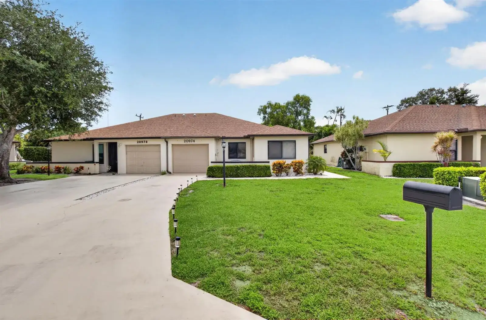 20974 Concord Green Drive E, Boca Raton FL 33433 photo 2