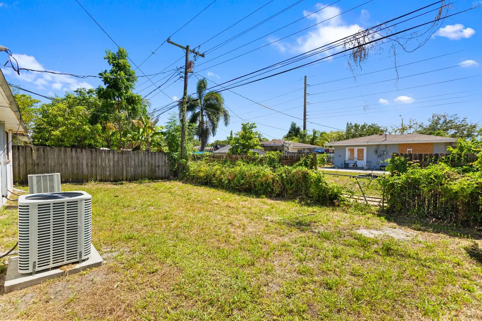 1519-1521 NW 8th Avenue, Fort Lauderdale FL 33311