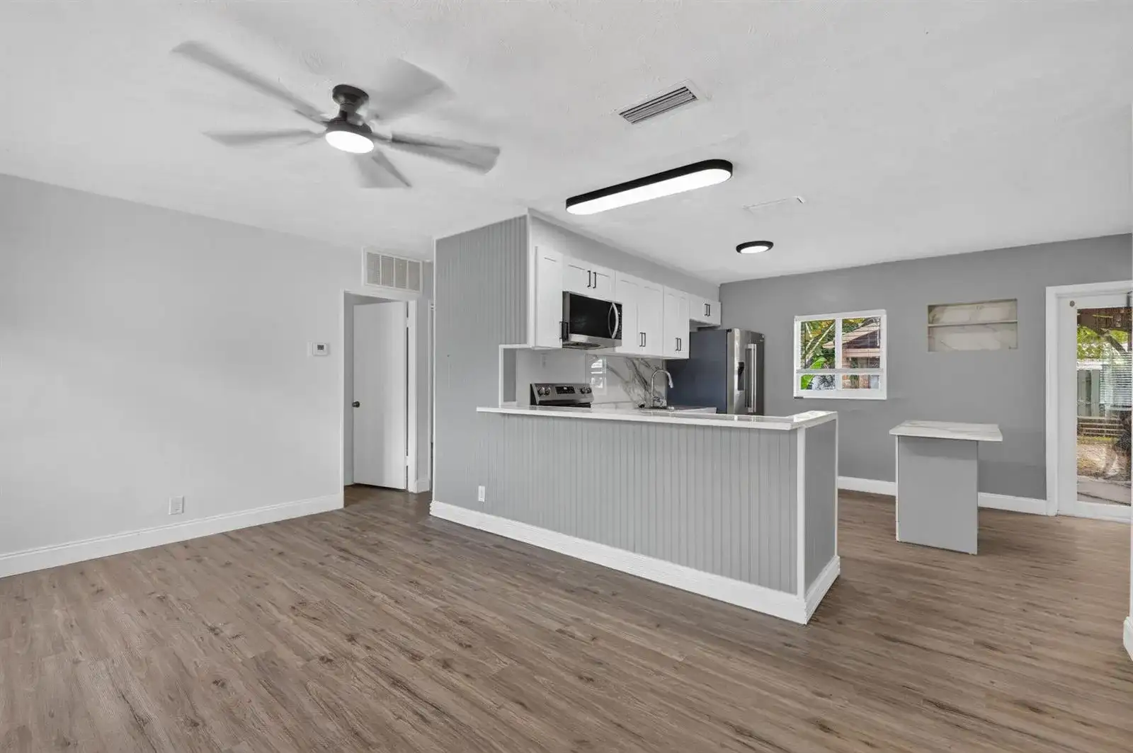540 NE 61st Street, Oakland Park FL 33334 photo 3