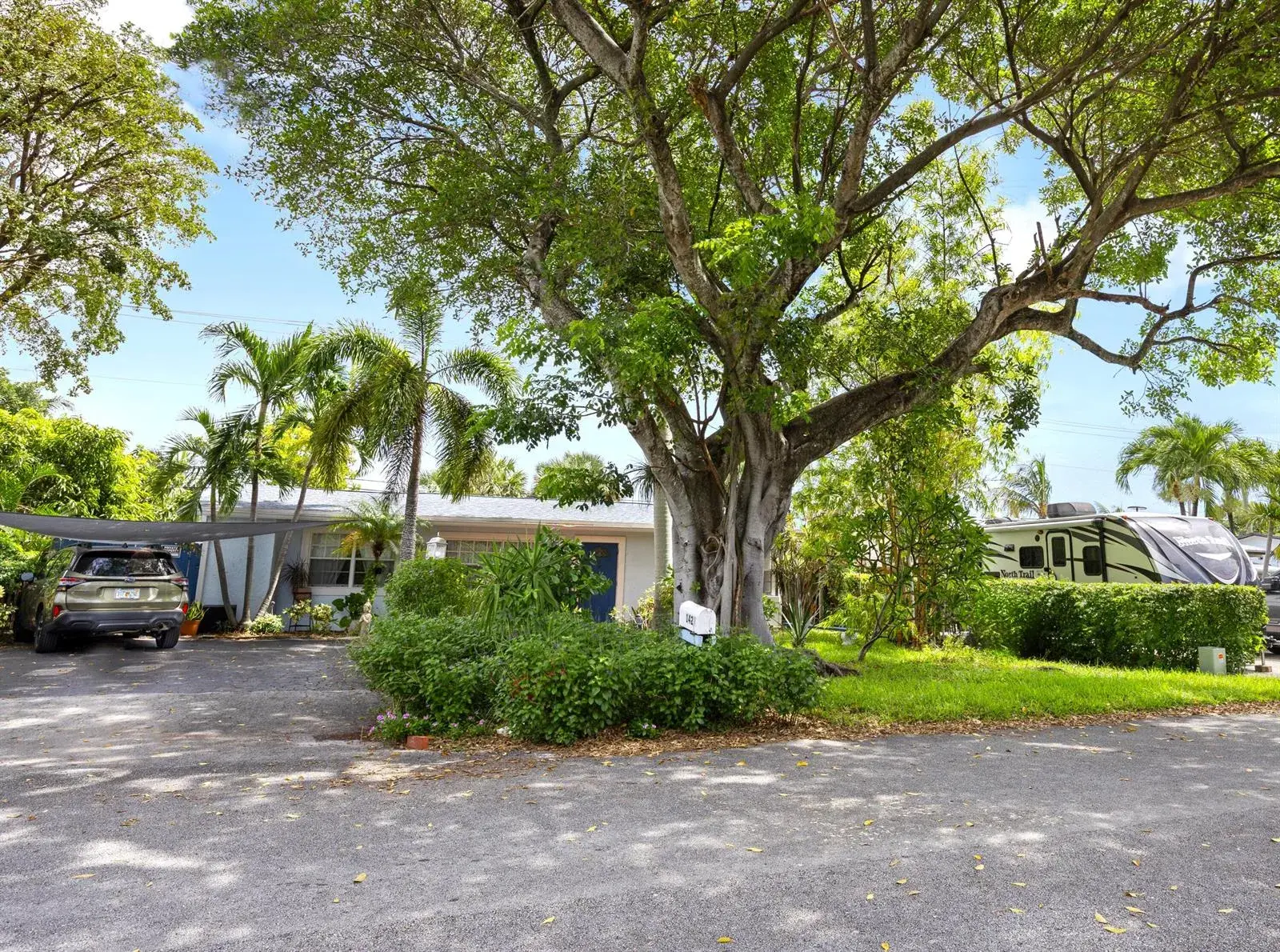 1427 NE 30th Street, Pompano Beach FL 33064