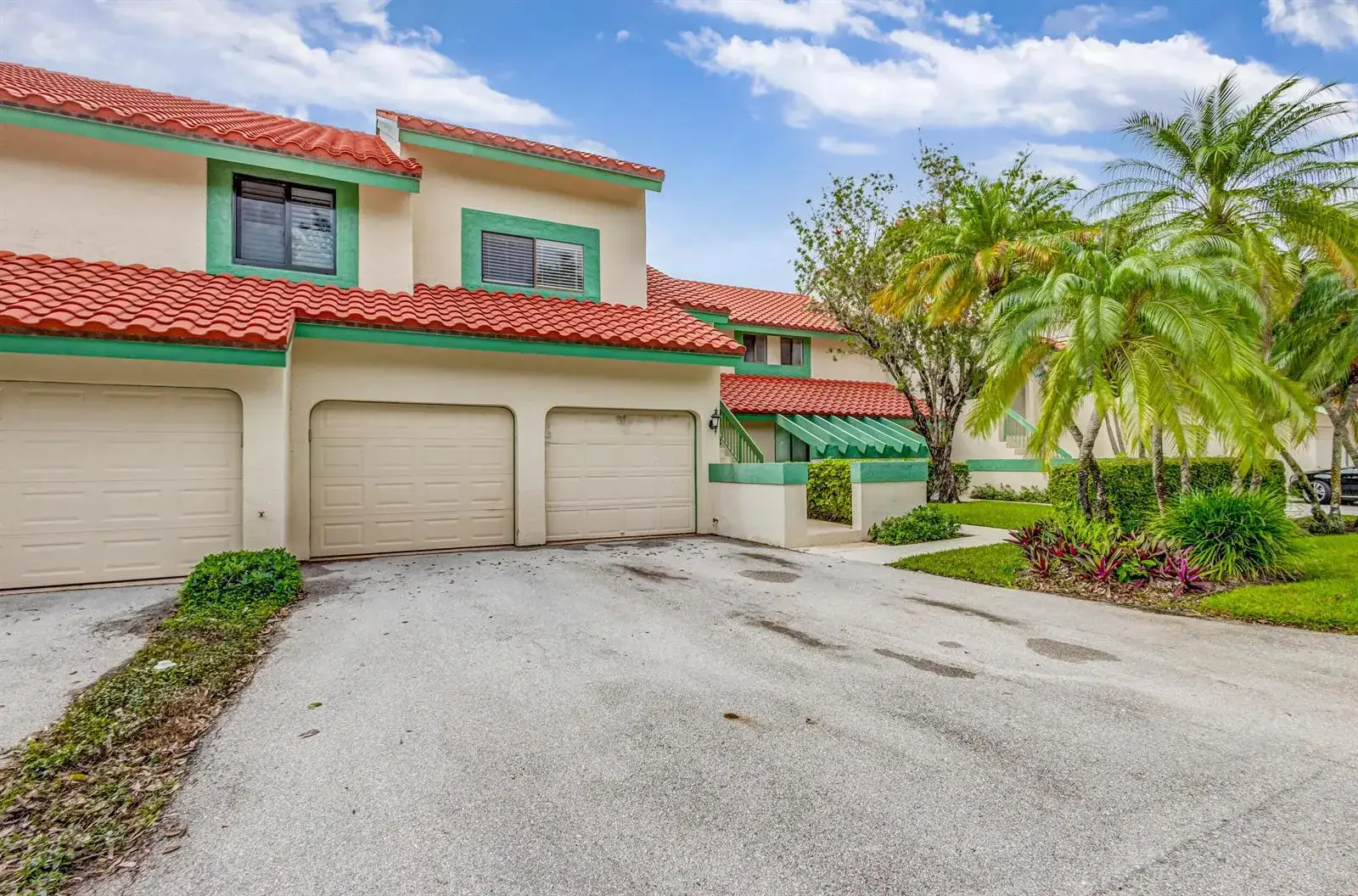 13 Lexington Lane E # F, Palm Beach Gardens FL 33418 photo 2