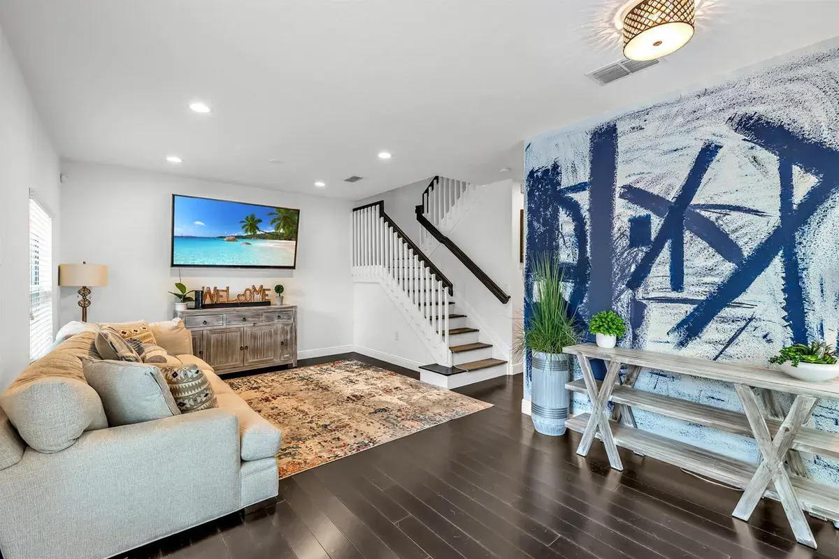 364 Lake Monterey Circle, Boynton Beach FL 33426