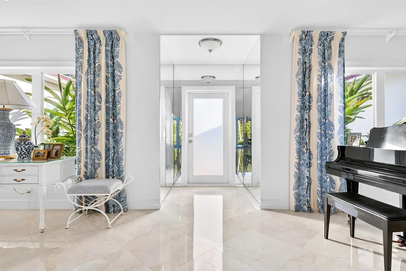 107 E Inlet Drive, Palm Beach FL 33480