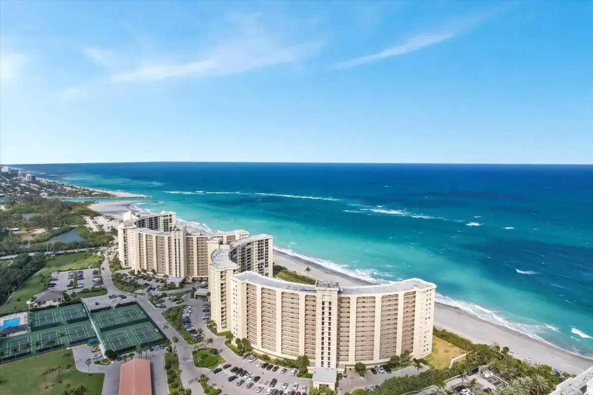 100 Ocean Trail Way # 107, Jupiter FL 33477
