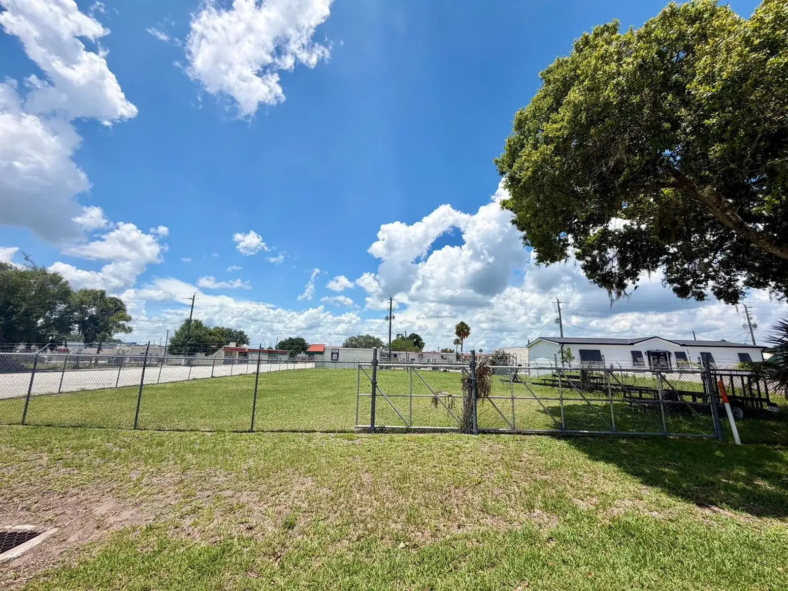203 SW 3rd Avenue, Okeechobee FL 34974 photo 2