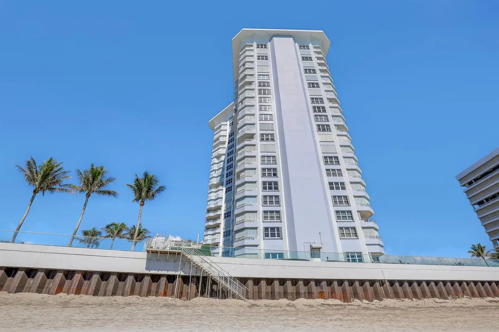 5200 N Ocean Drive # 1902, Riviera Beach FL 33404 photo 2