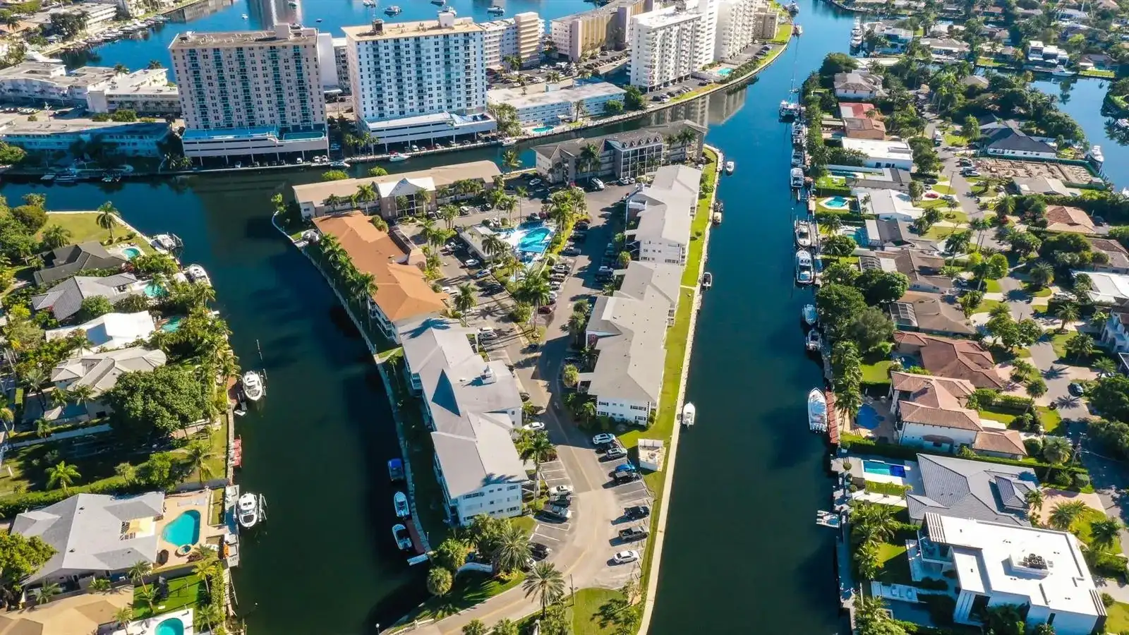 450 Paradise Isle Boulevard, Hallandale Beach FL 33009