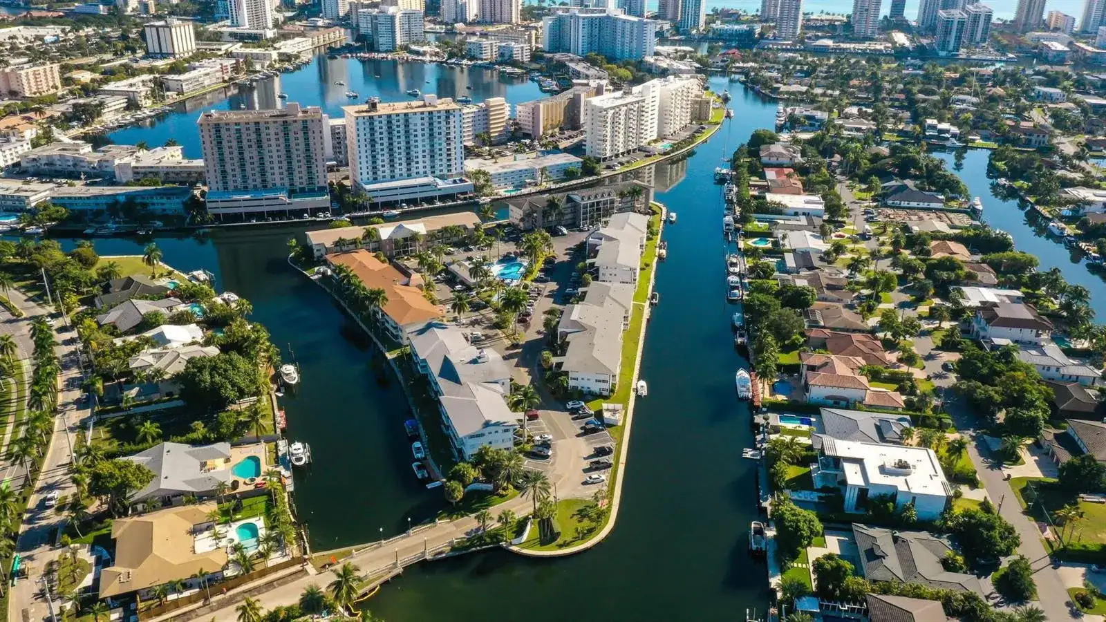 450 Paradise Isle Boulevard, Hallandale Beach FL 33009 photo 3