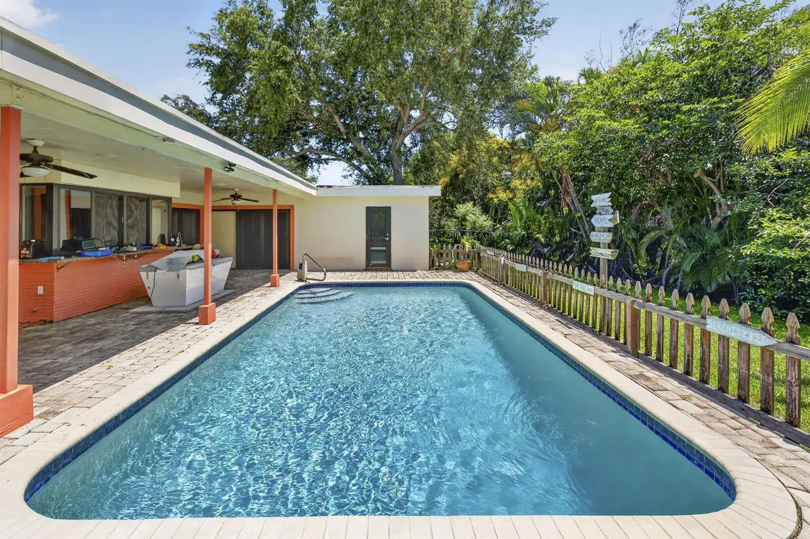 5411 SW 94th Avenue, Cooper City FL 33328