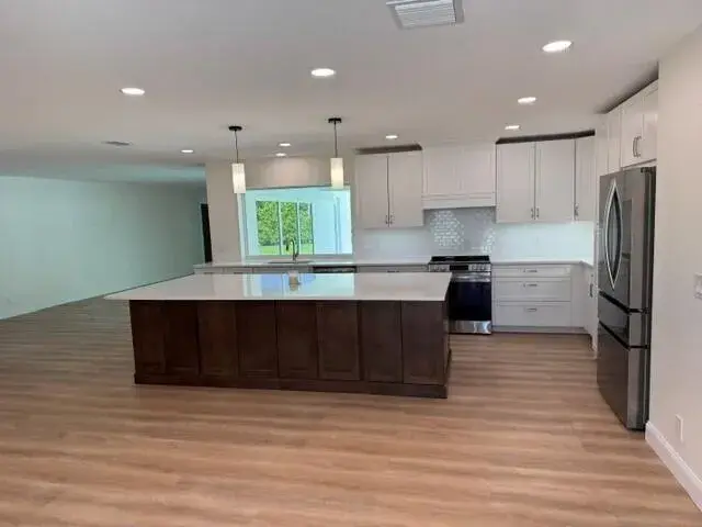 10736 Locust Street, Palm Beach Gardens FL 33418
