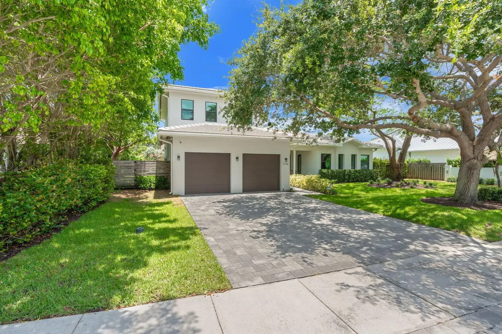 1716 Middle River Drive, Fort Lauderdale FL 33305