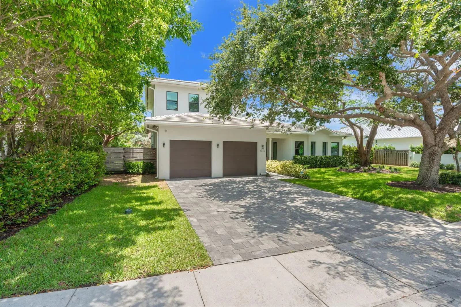 1716 Middle River Drive, Fort Lauderdale FL 33305