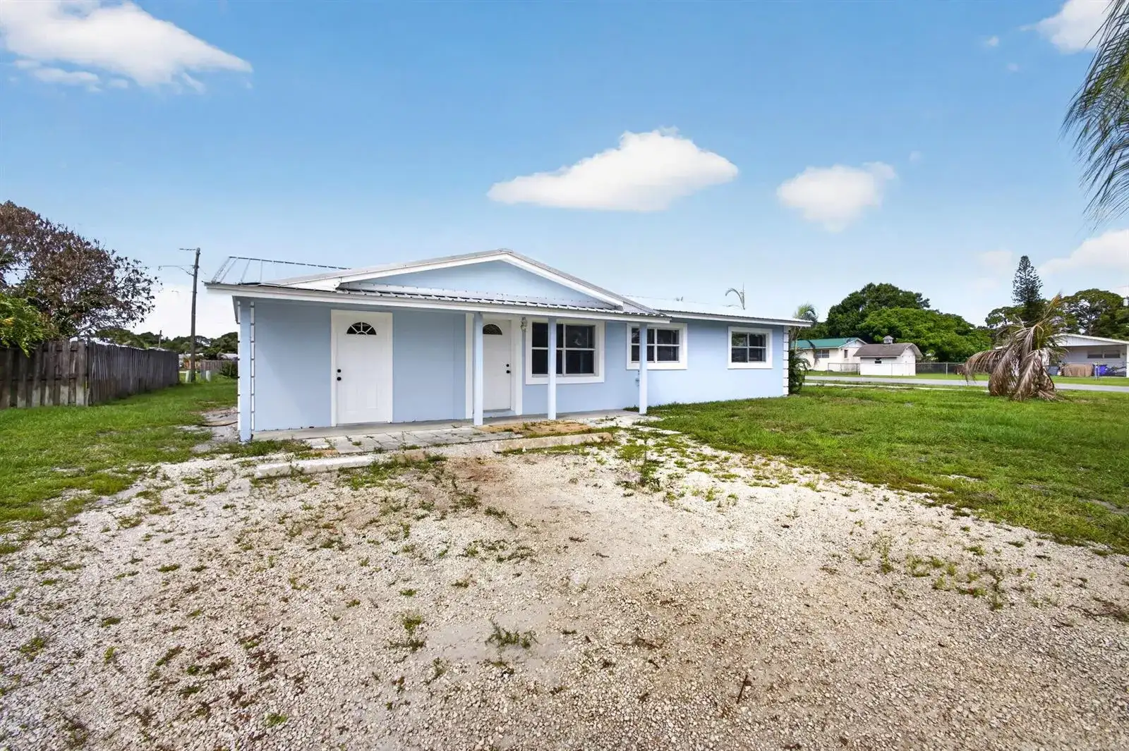 15478 SW 150th Street, FL 34956 photo 4