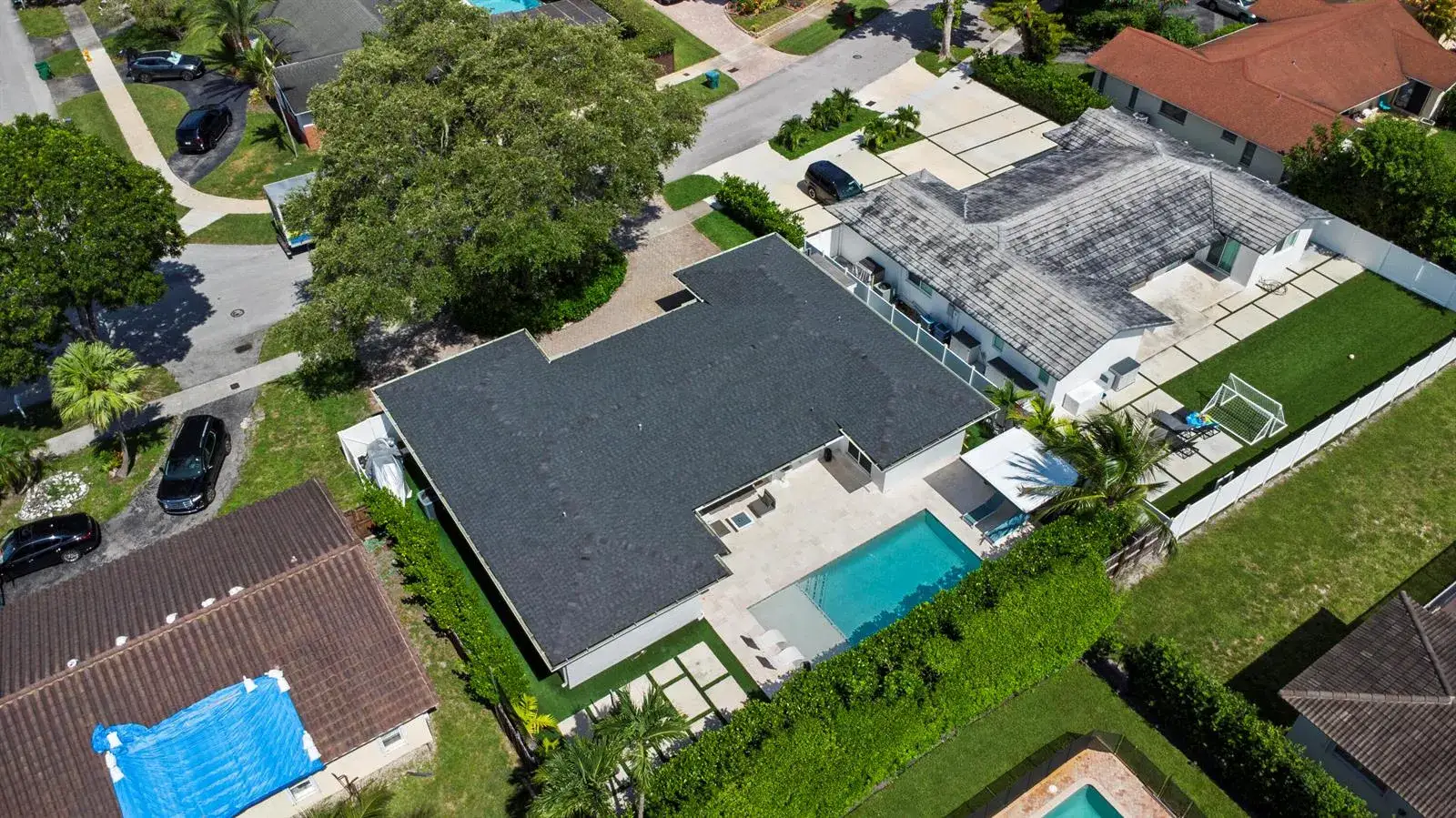 21303 NE 18th Place, Miami FL 33179