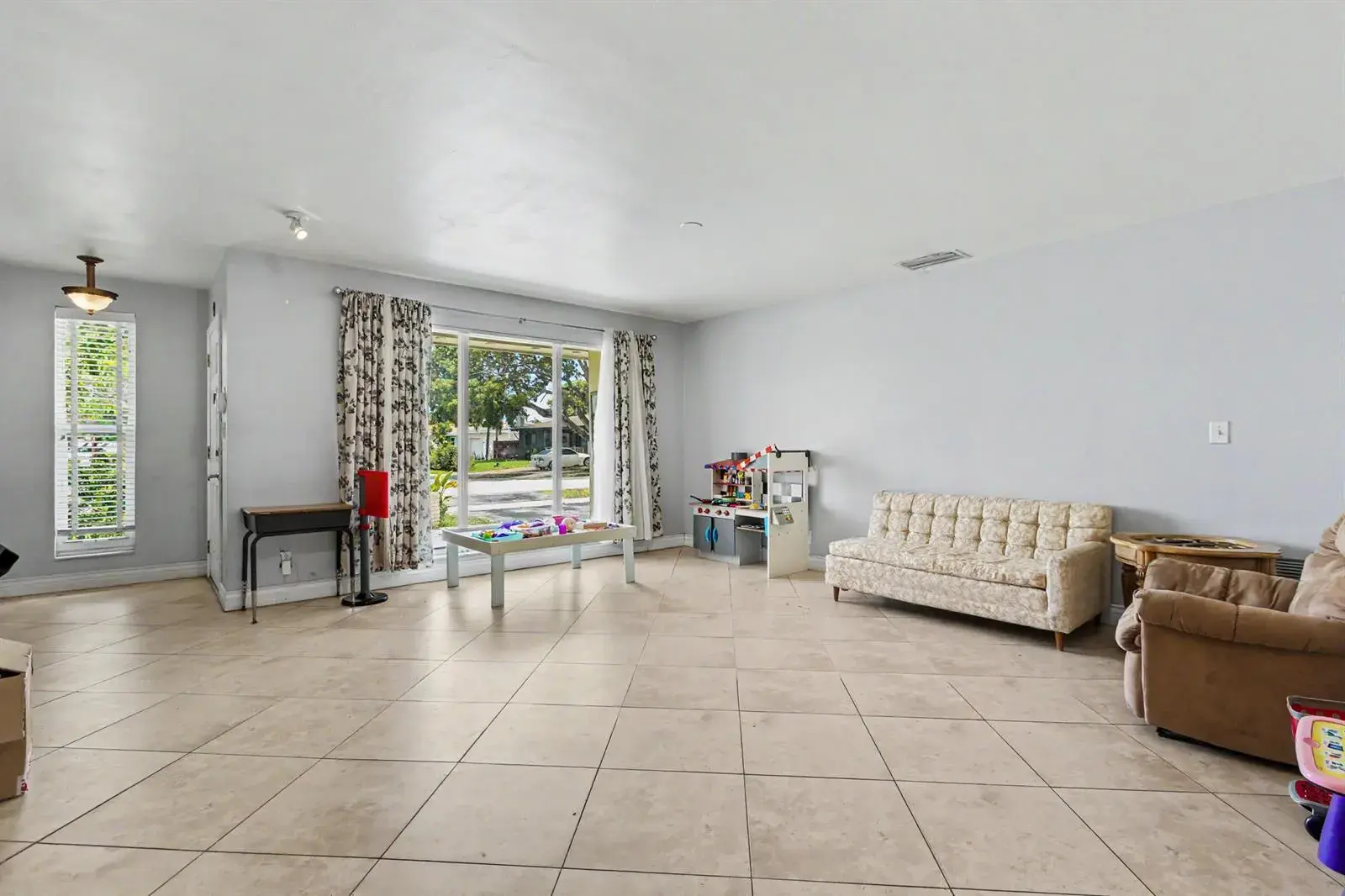 3201 Liberty Street, Hollywood FL 33021