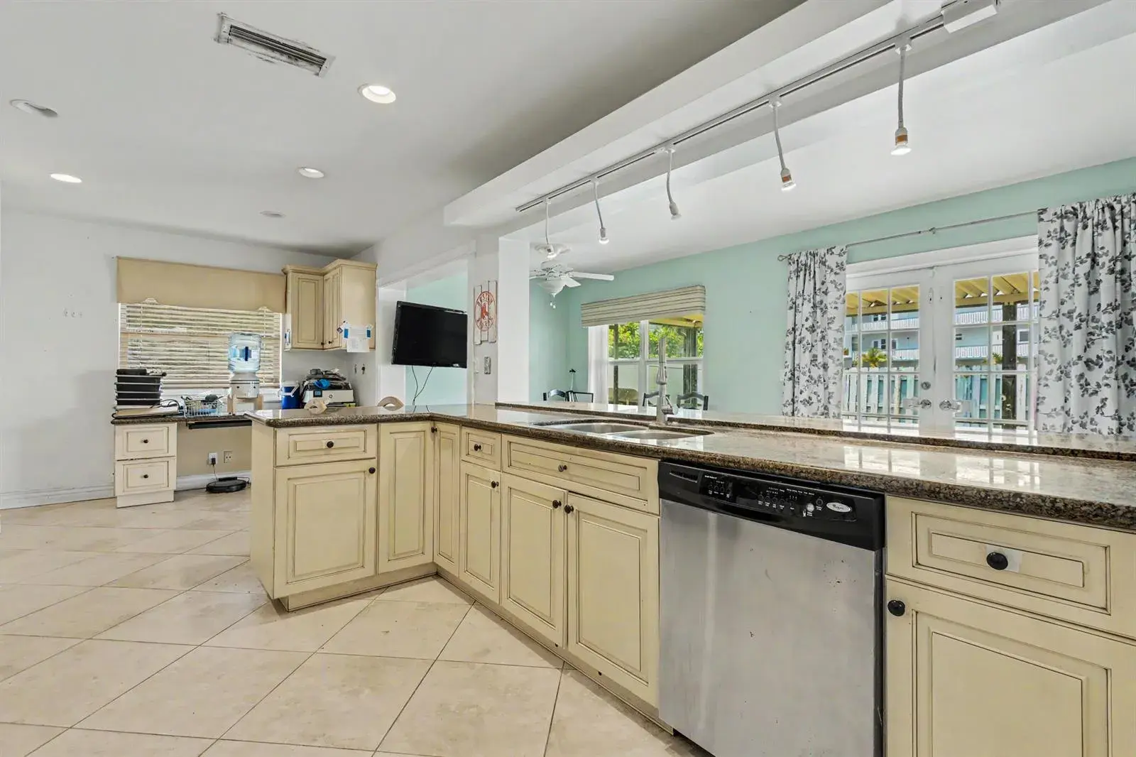 3201 Liberty Street, Hollywood FL 33021