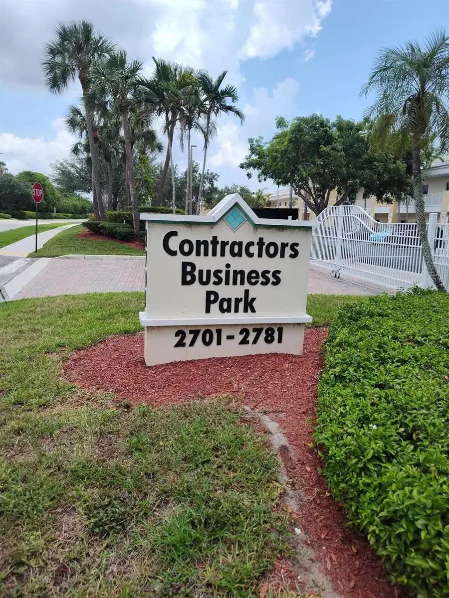 2721 Vista Parkway # 6, West Palm Beach FL 33411 photo 2