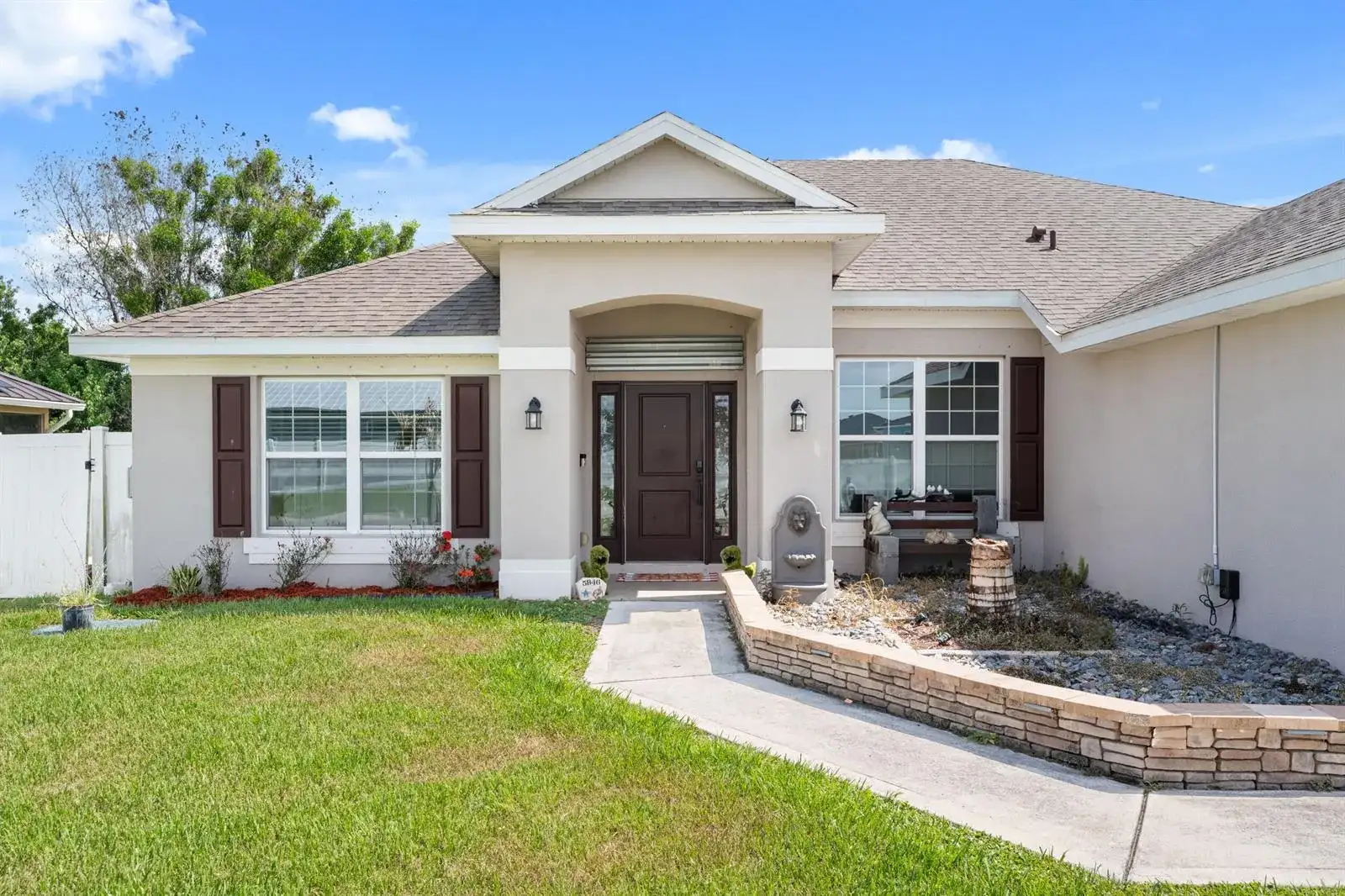 5846 NW Dooley Circle, Port St. Lucie FL 34986 photo 2