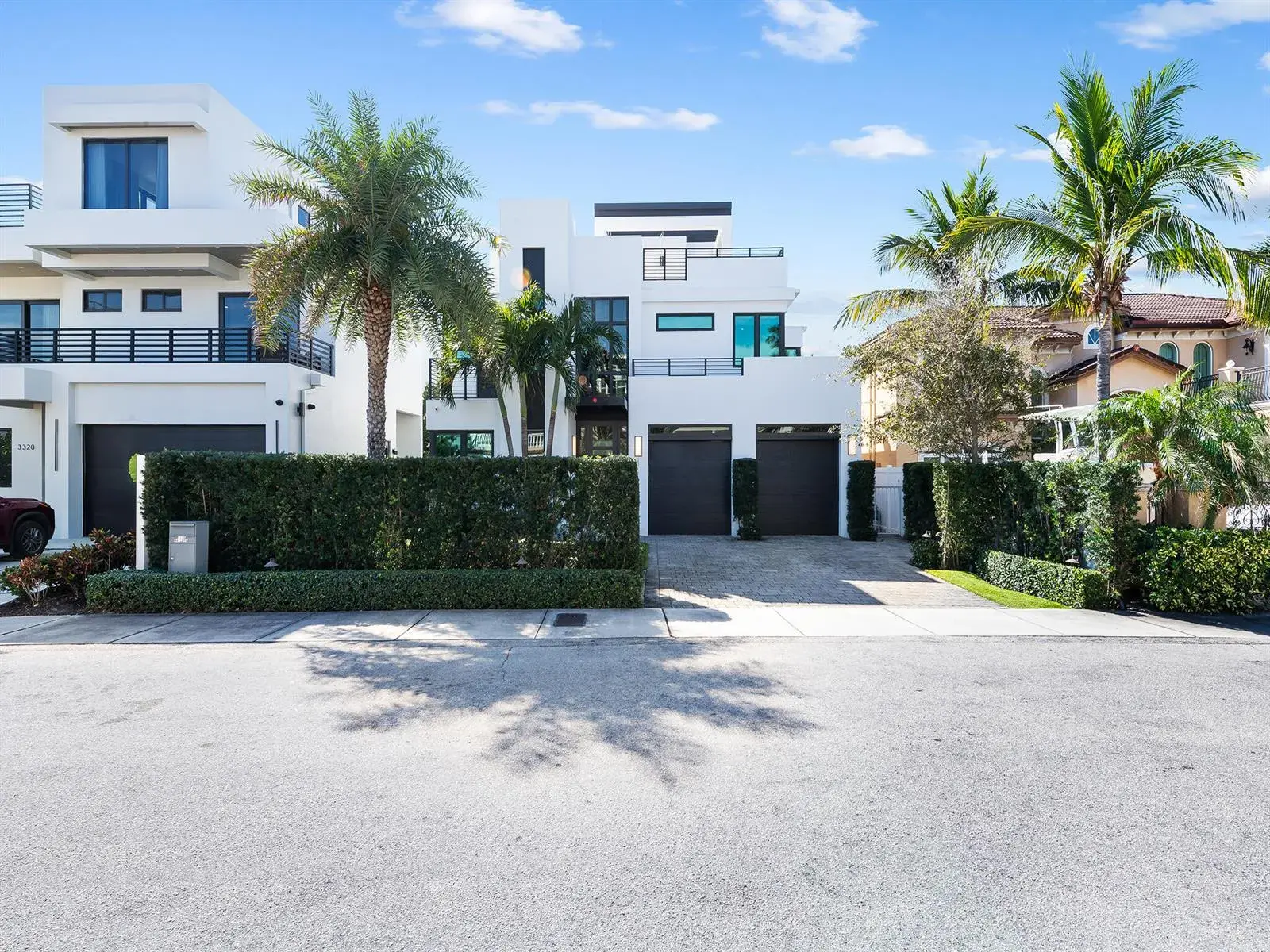 3318 NE 17th Street, Fort Lauderdale FL 33305