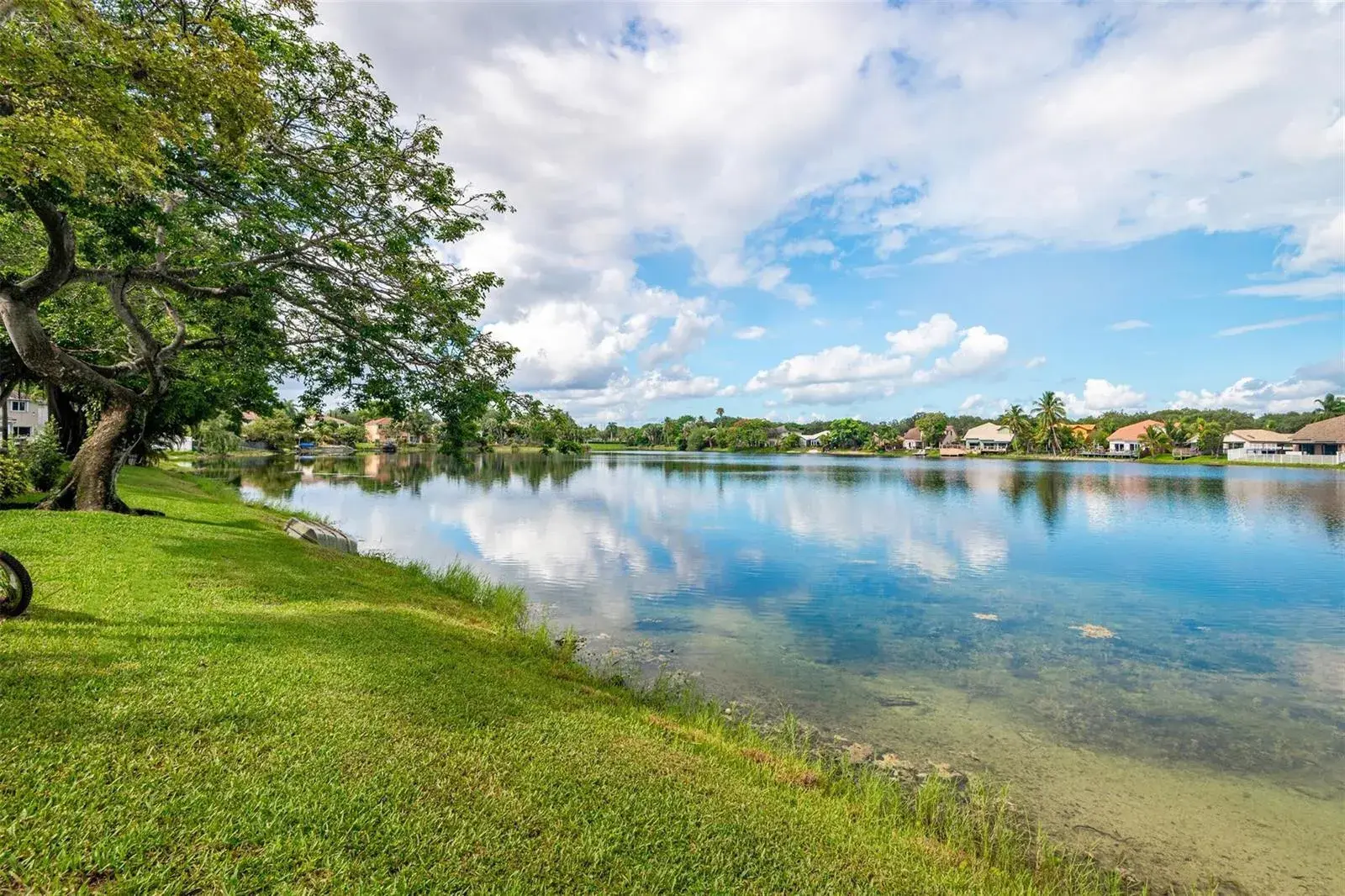 2849 S Belmont Lane S, Cooper City FL 33026