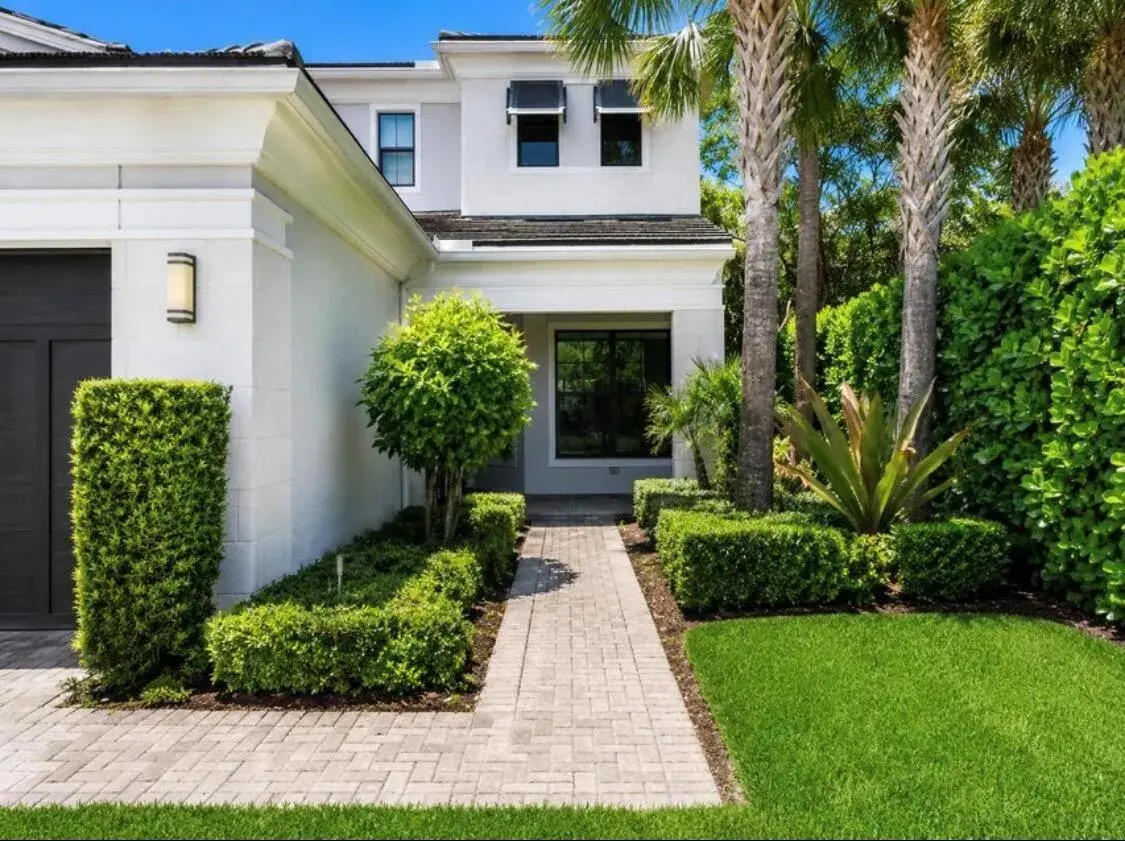 5603 Delacroix Terrace, Palm Beach Gardens FL 33418