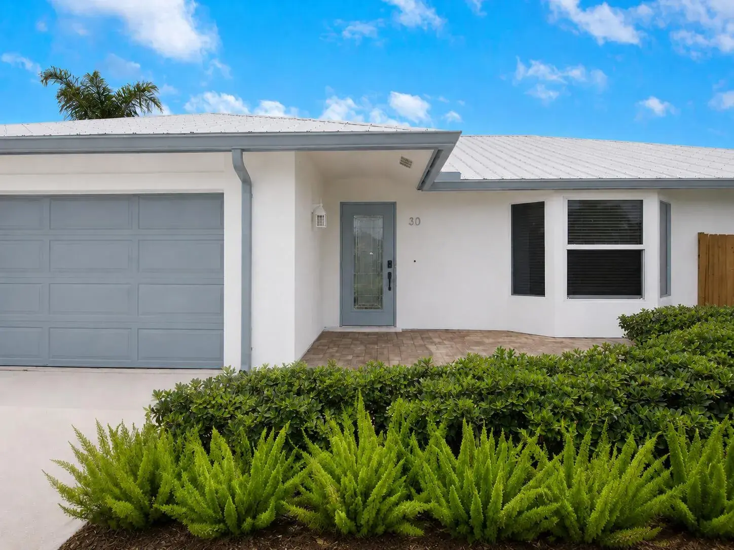 30 Chestnut Trail, Tequesta FL 33469