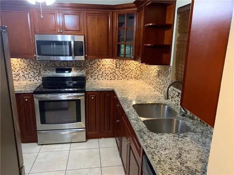 2830 Riverside Drive # 3, Coral Springs FL 33065