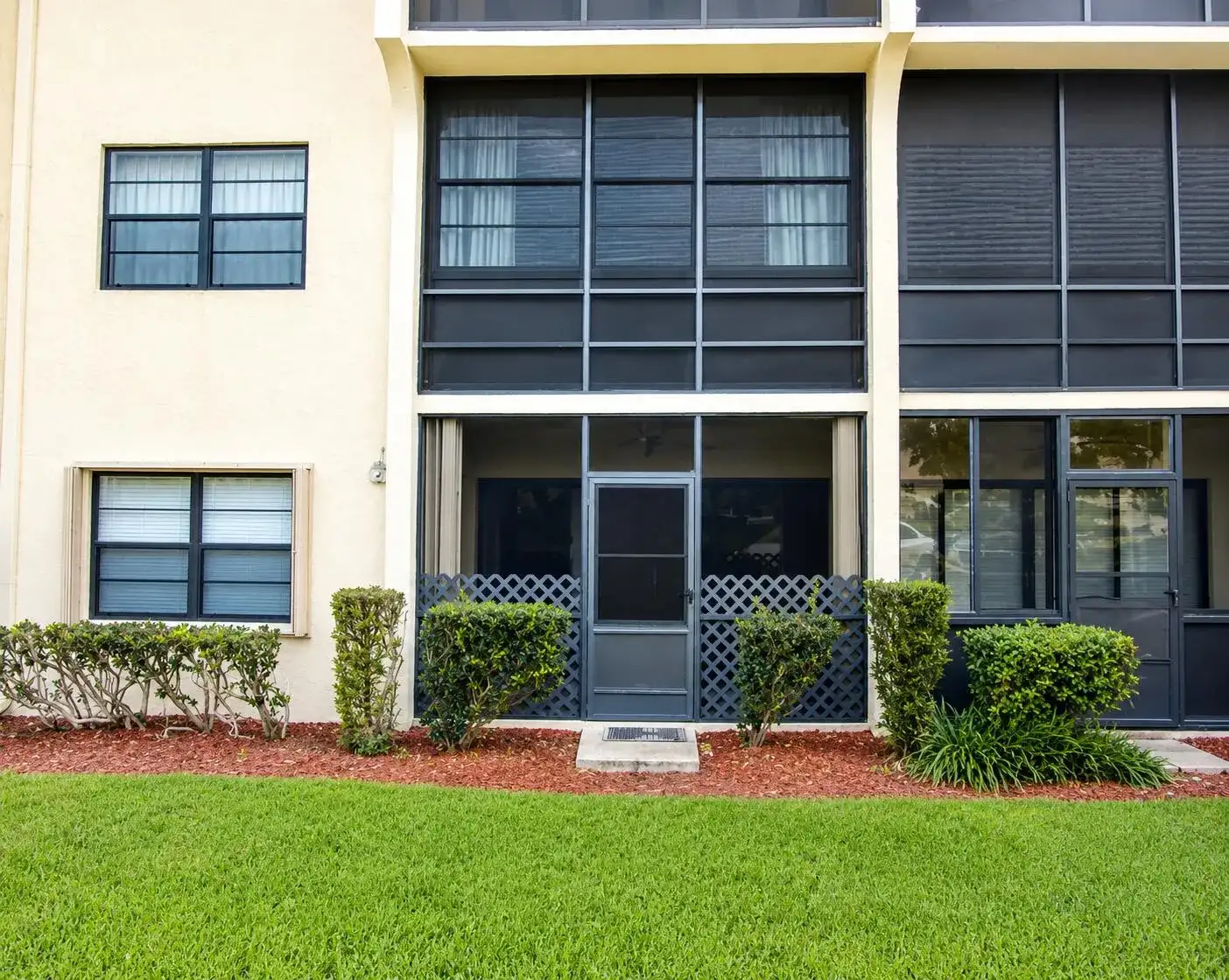 2050 Oleander Boulevard # 105, Fort Pierce FL 34950 photo 4