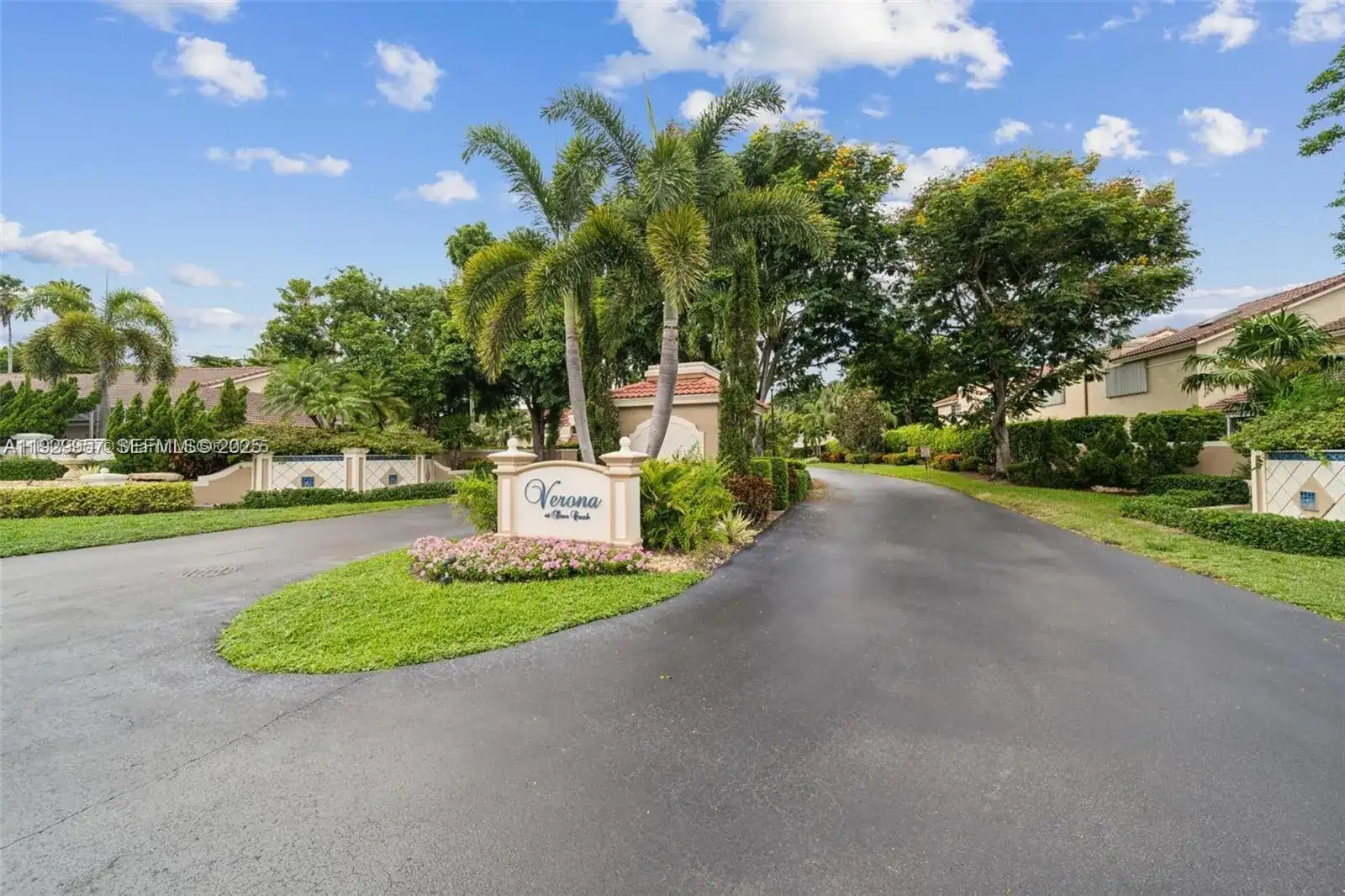 3537 Deer Creek Palladian Circle, Deerfield Beach FL 33442 photo 2