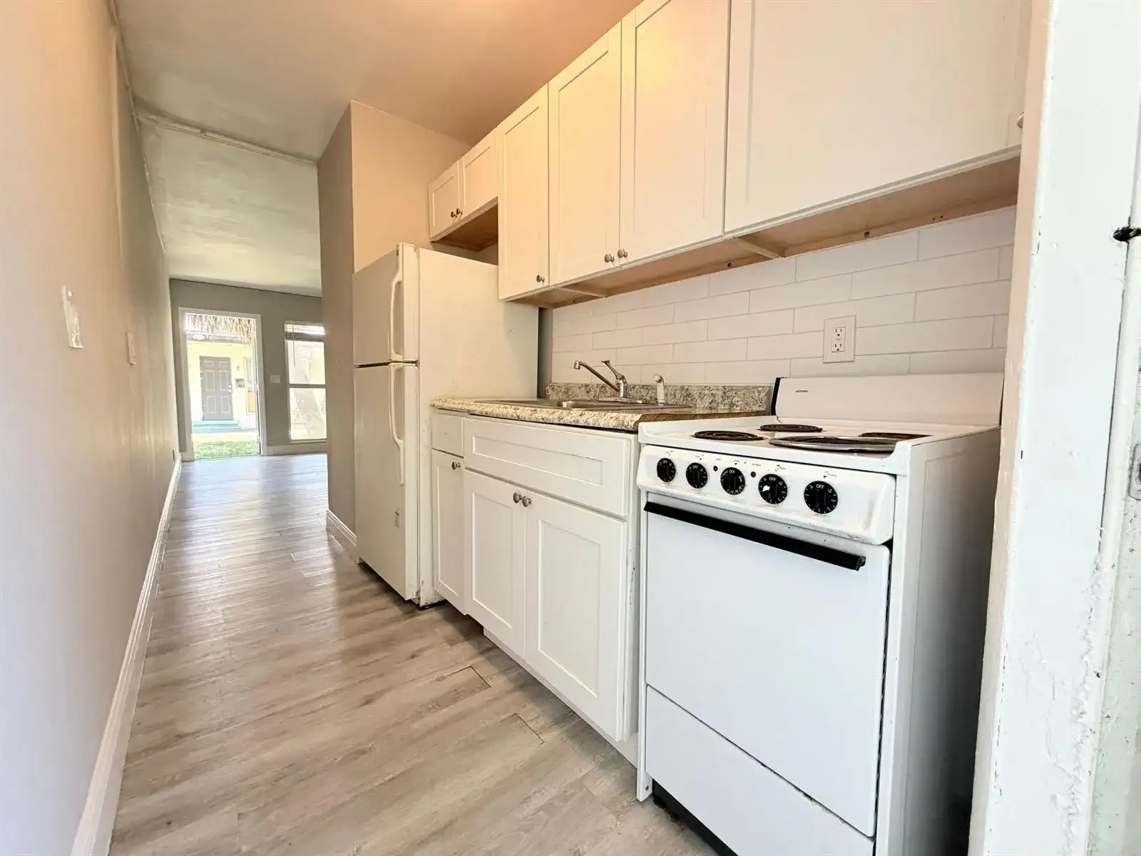 809 2nd Street # 2, West Palm Beach FL 33401 photo 2