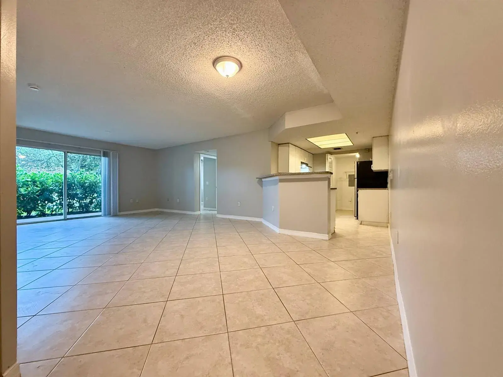 5065 Wiles Road # 105, Coconut Creek FL 33073