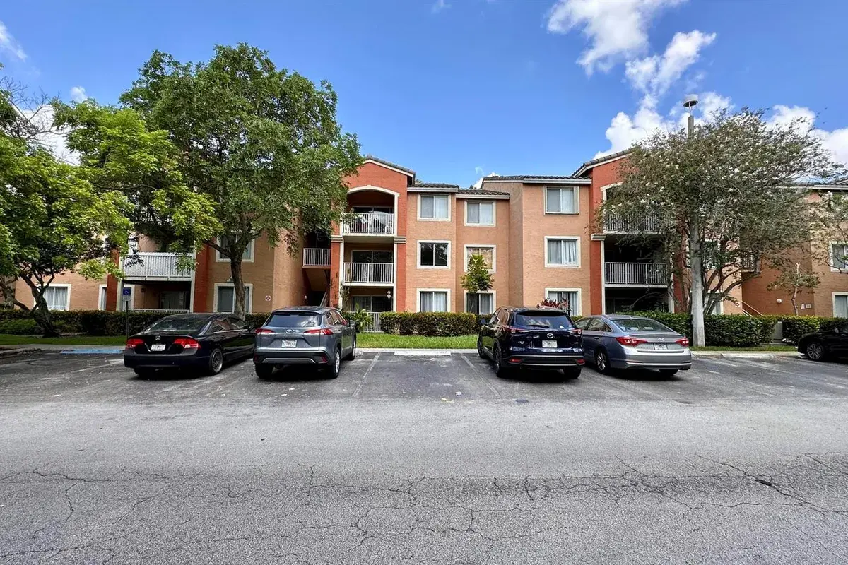 3874 Lyons Road # 6, Coconut Creek FL 33073