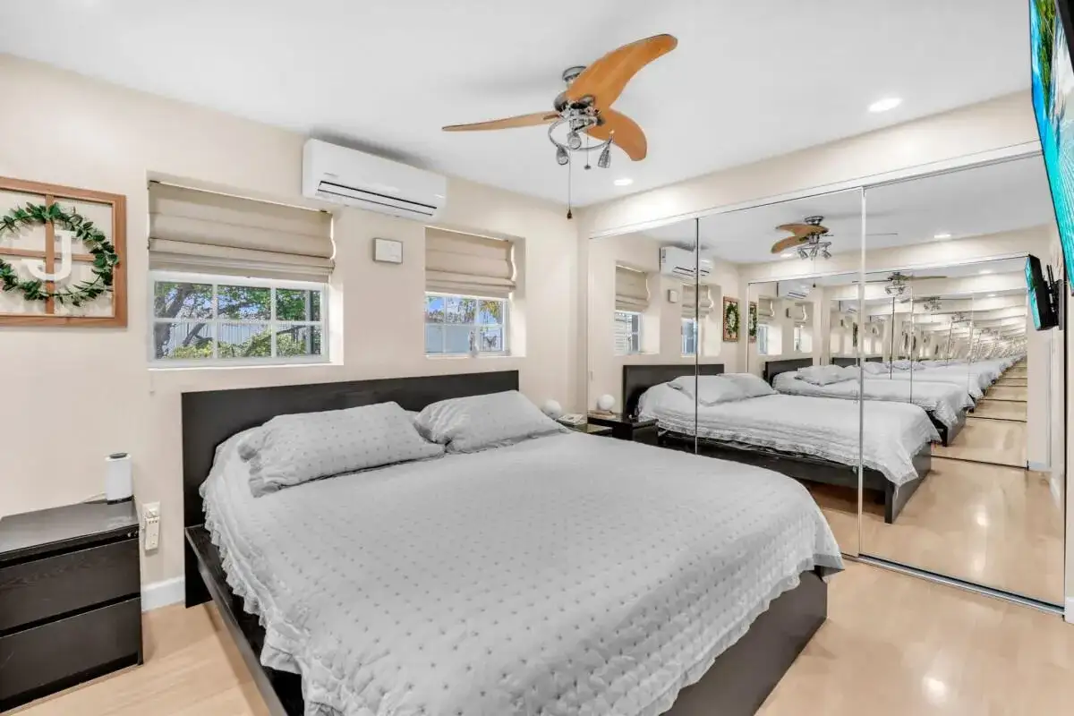 404 S 62nd Terrace, Hollywood FL 33023 photo 4