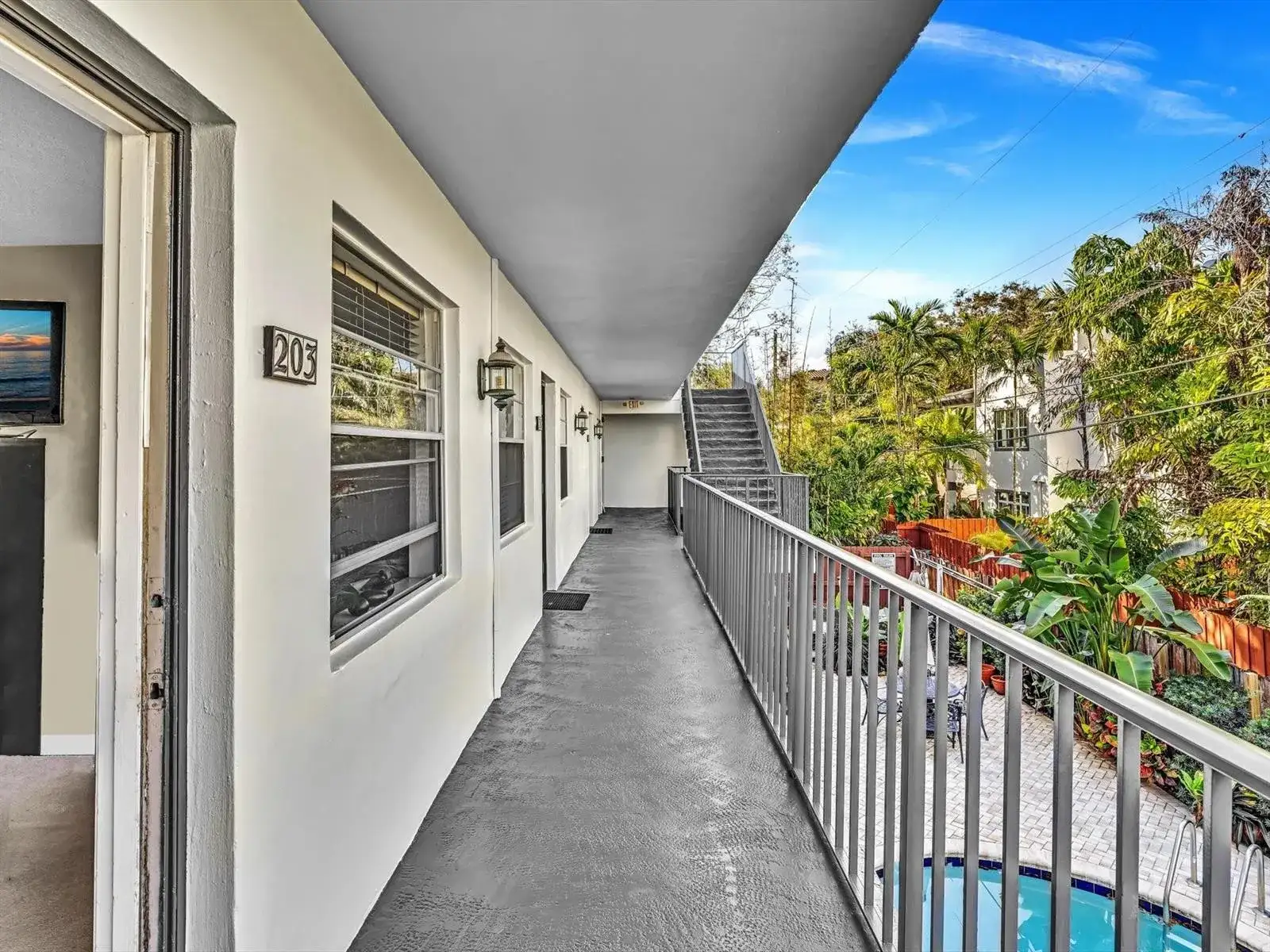 215 NE 16th Avenue # 203, Fort Lauderdale FL 33301 photo 3