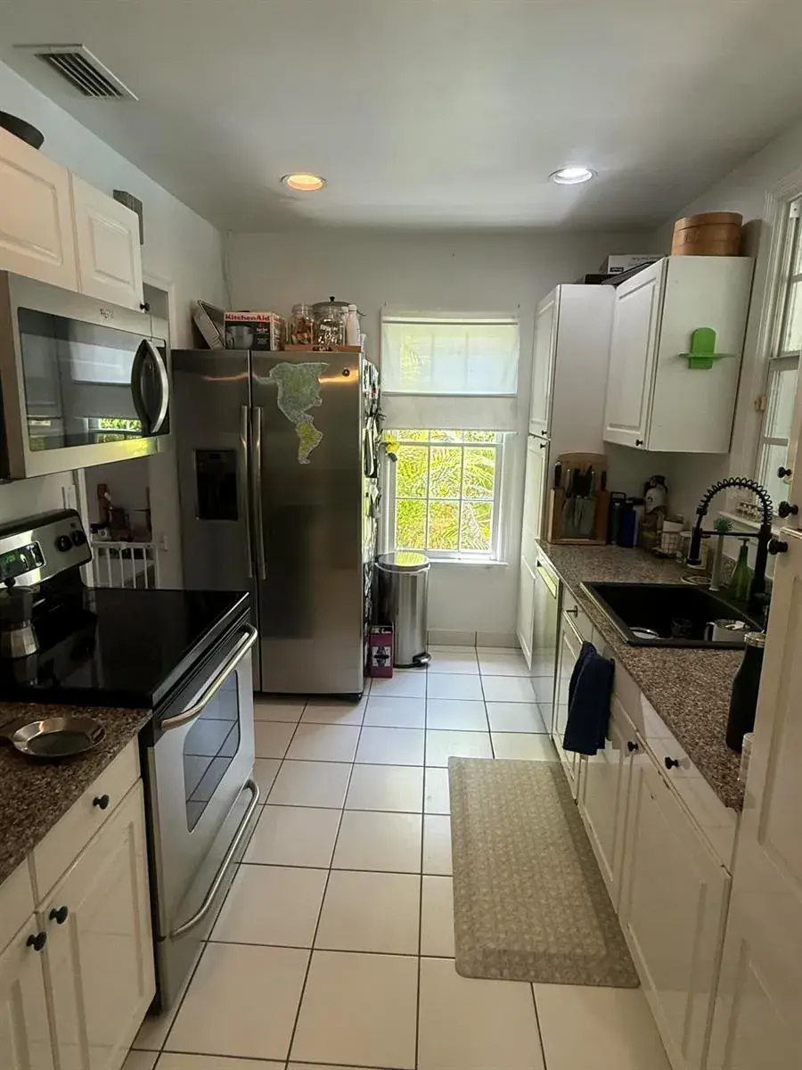 815 SE 7th Street, Fort Lauderdale FL 33301