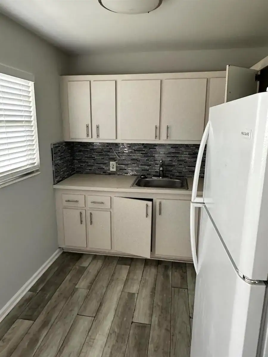 599 Fanshaw O, Boca Raton FL 33434 photo 3