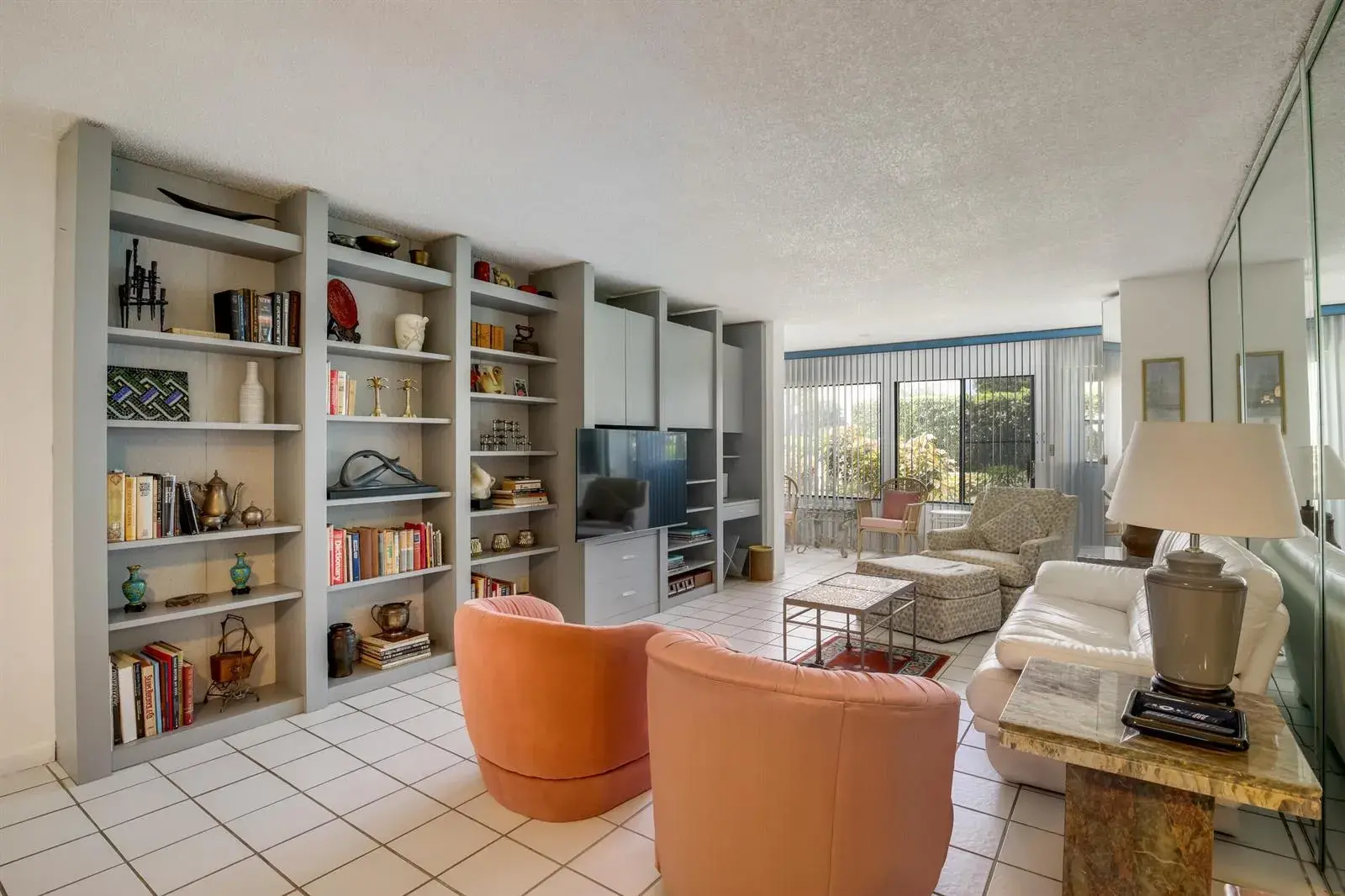 3154 Via Poinciana # 116, FL 33467