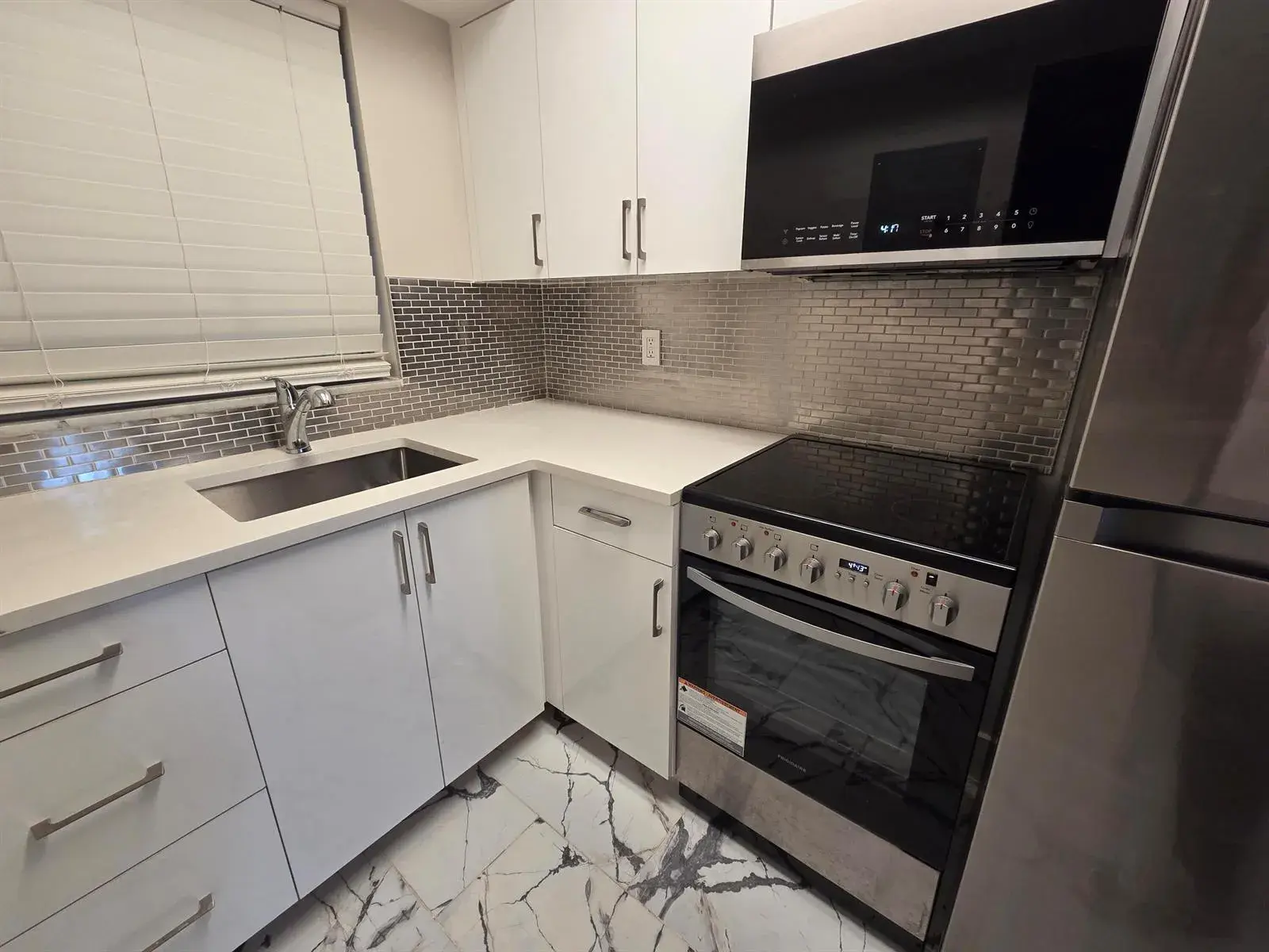 5630 NE 18th Avenue # 204, Fort Lauderdale FL 33334