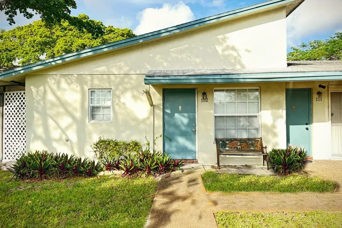 3001 NW 4th Terrace # 152, Pompano Beach FL 33064