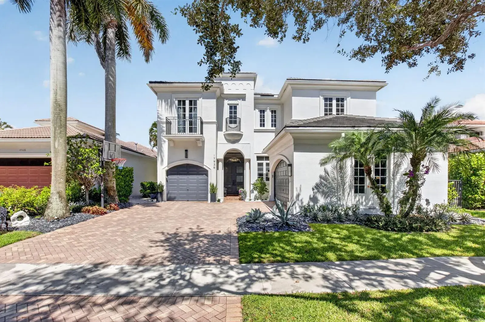 17936 Villa Club Way, Boca Raton FL 33496