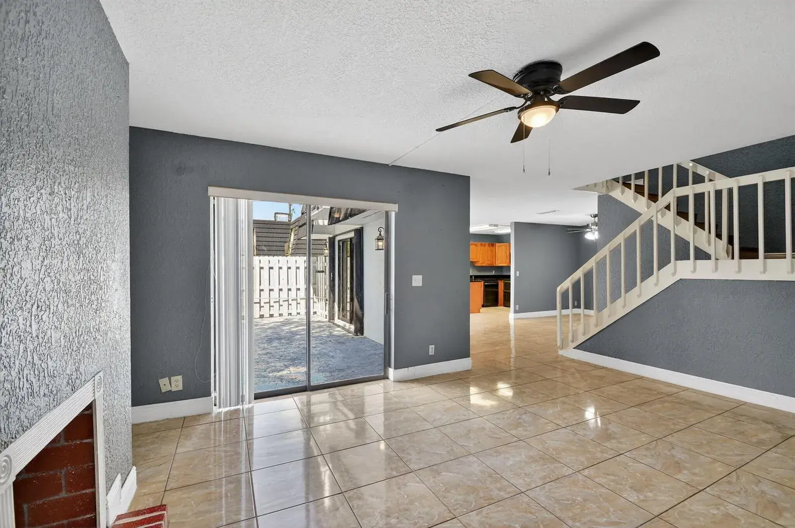 320 Woodland Road, Palm Springs FL 33461