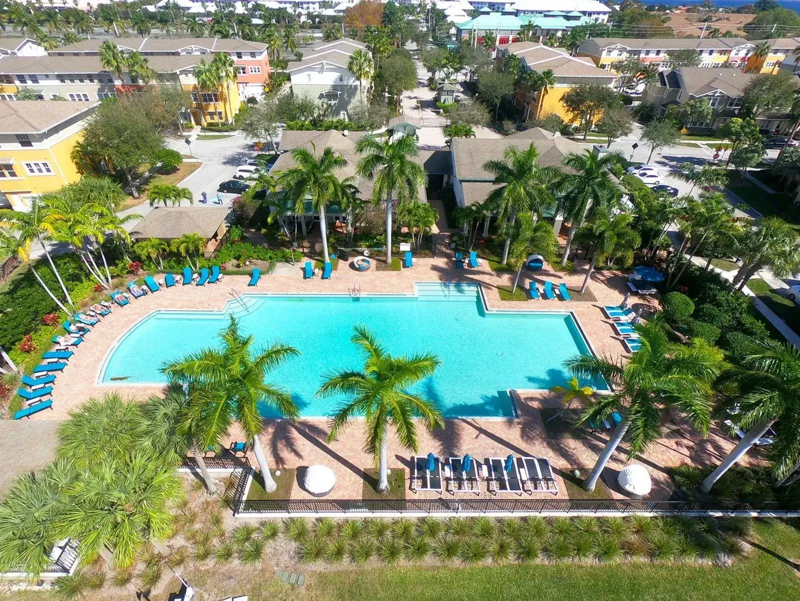447 Corte Madera Lane # 7, West Palm Beach FL 33401 photo 4