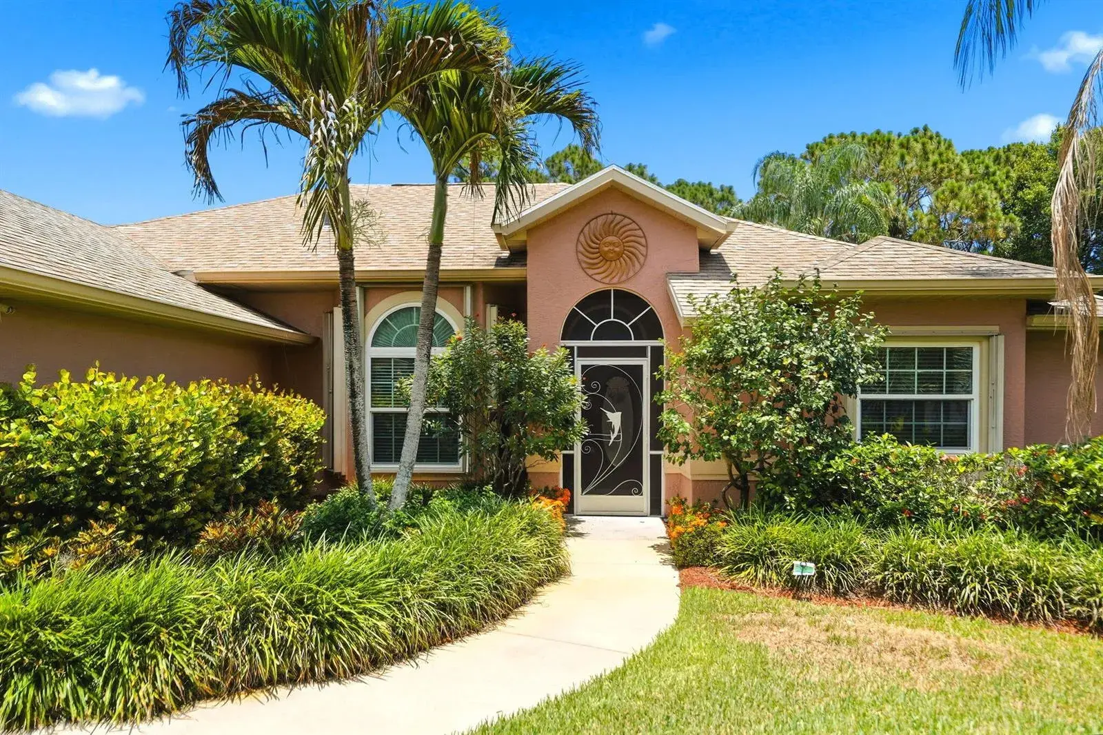 214 SW Fernleaf Trail, Port St. Lucie FL 34953